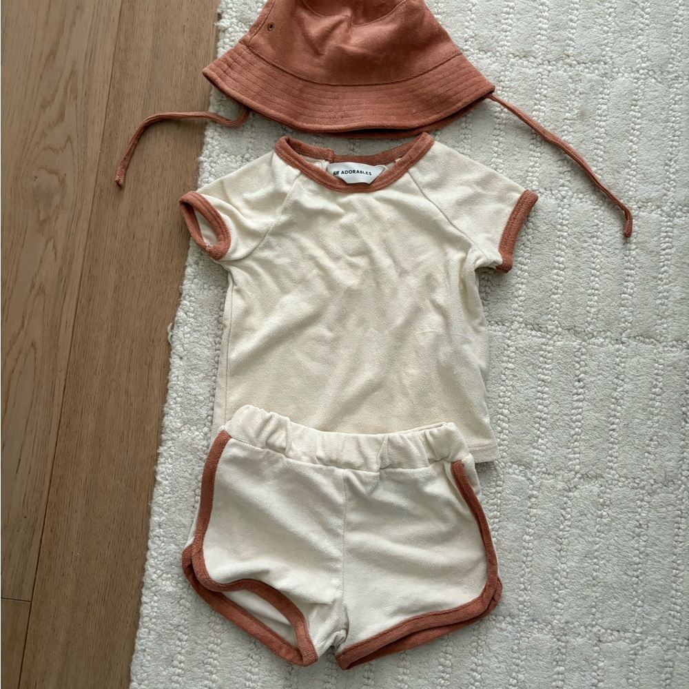 H&M Cream and Rust Baby Set